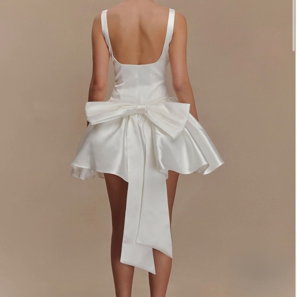 Meshki Felicia Satin Mini Dress - Picture 2 of 2